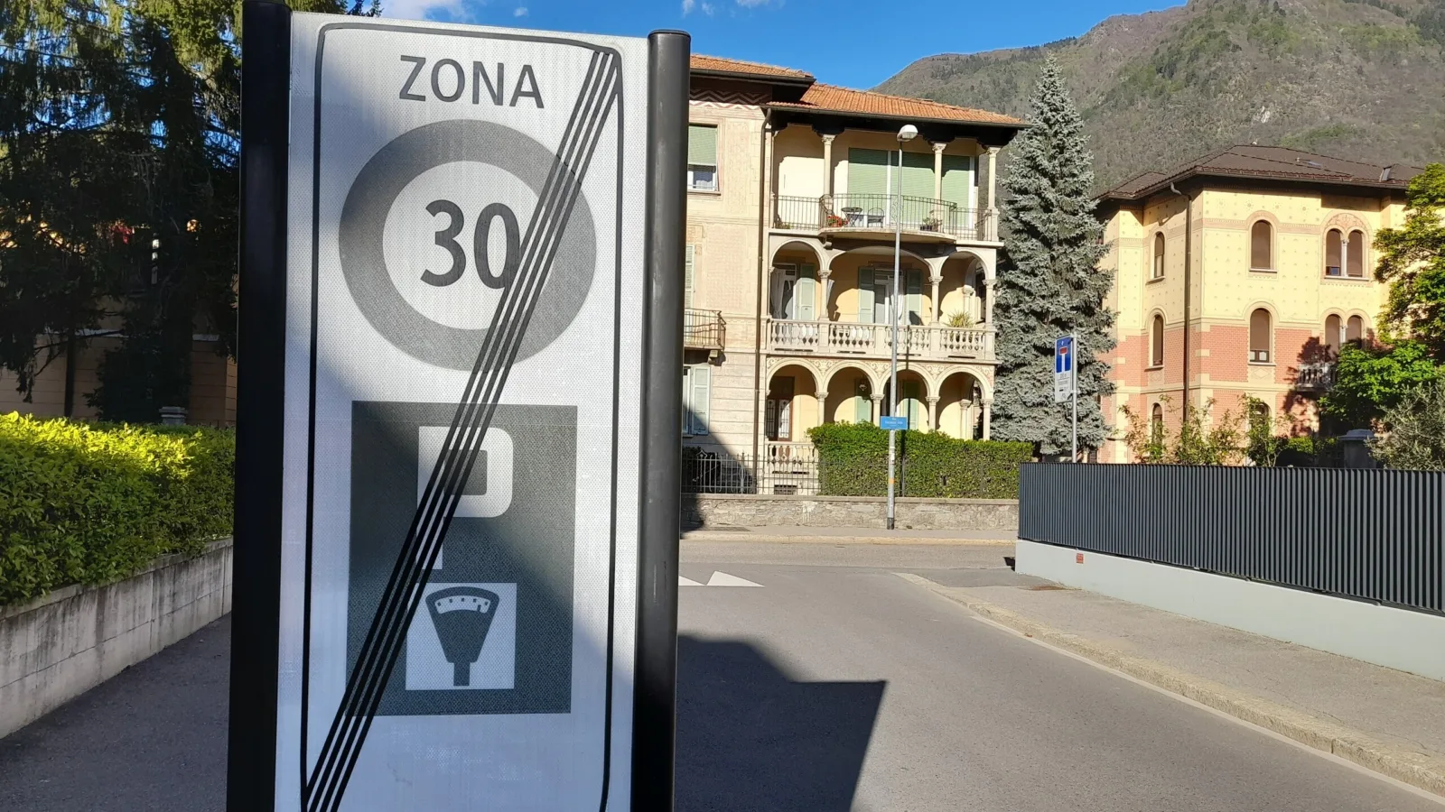 Zona 30 Via Pietro da Marliano Bellinzona