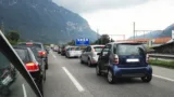 Traffico A2 Maroggia direzione sud