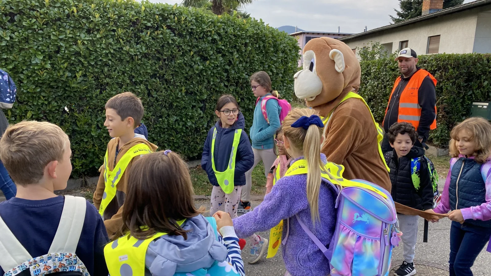 Giornata internazionale del camminare a scuola Caslano Ticino
