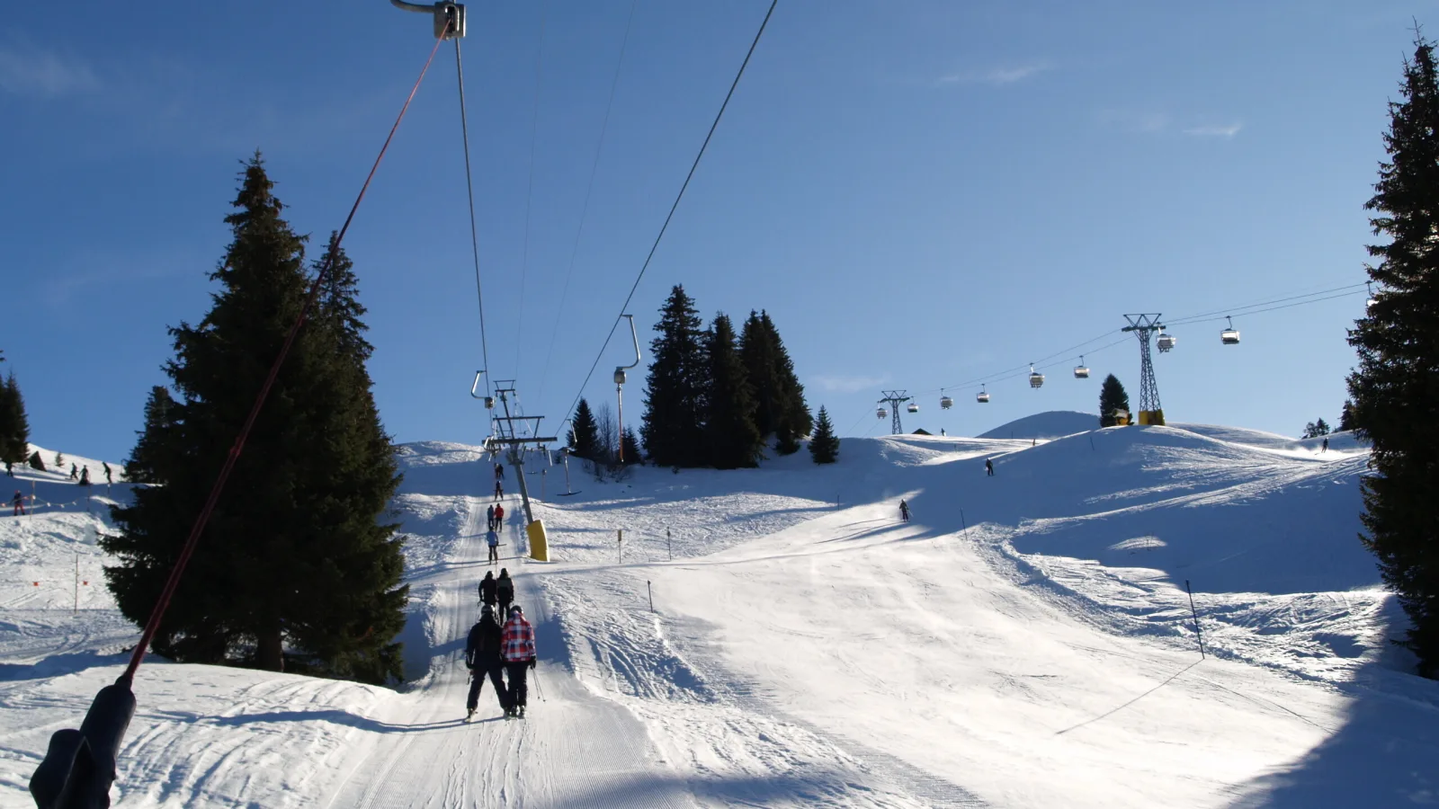 Gstaad remonte-pente Magazine ATE