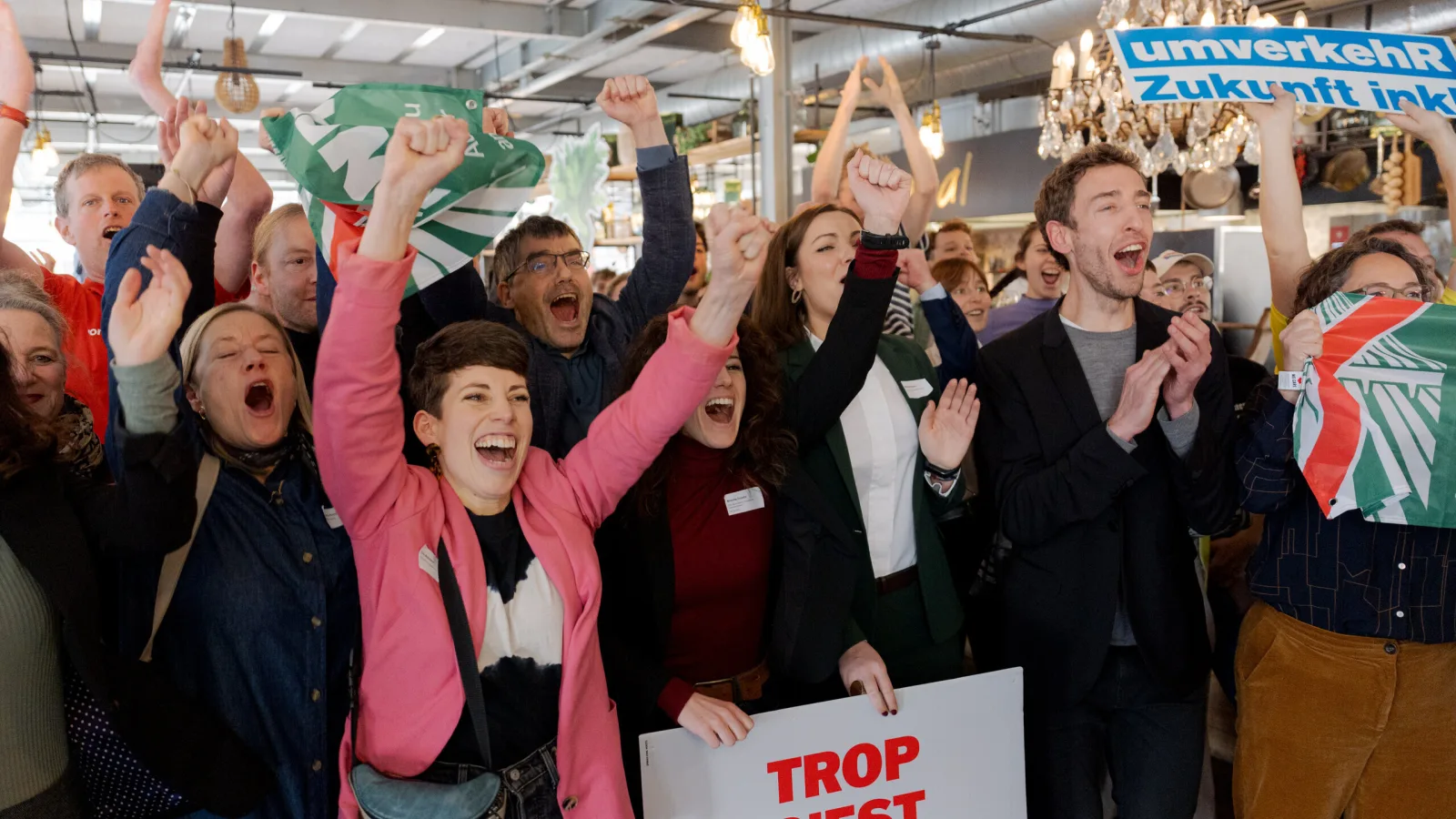 Abstimmungssonntag Autobahnausbau Foto Allianz z Vg
