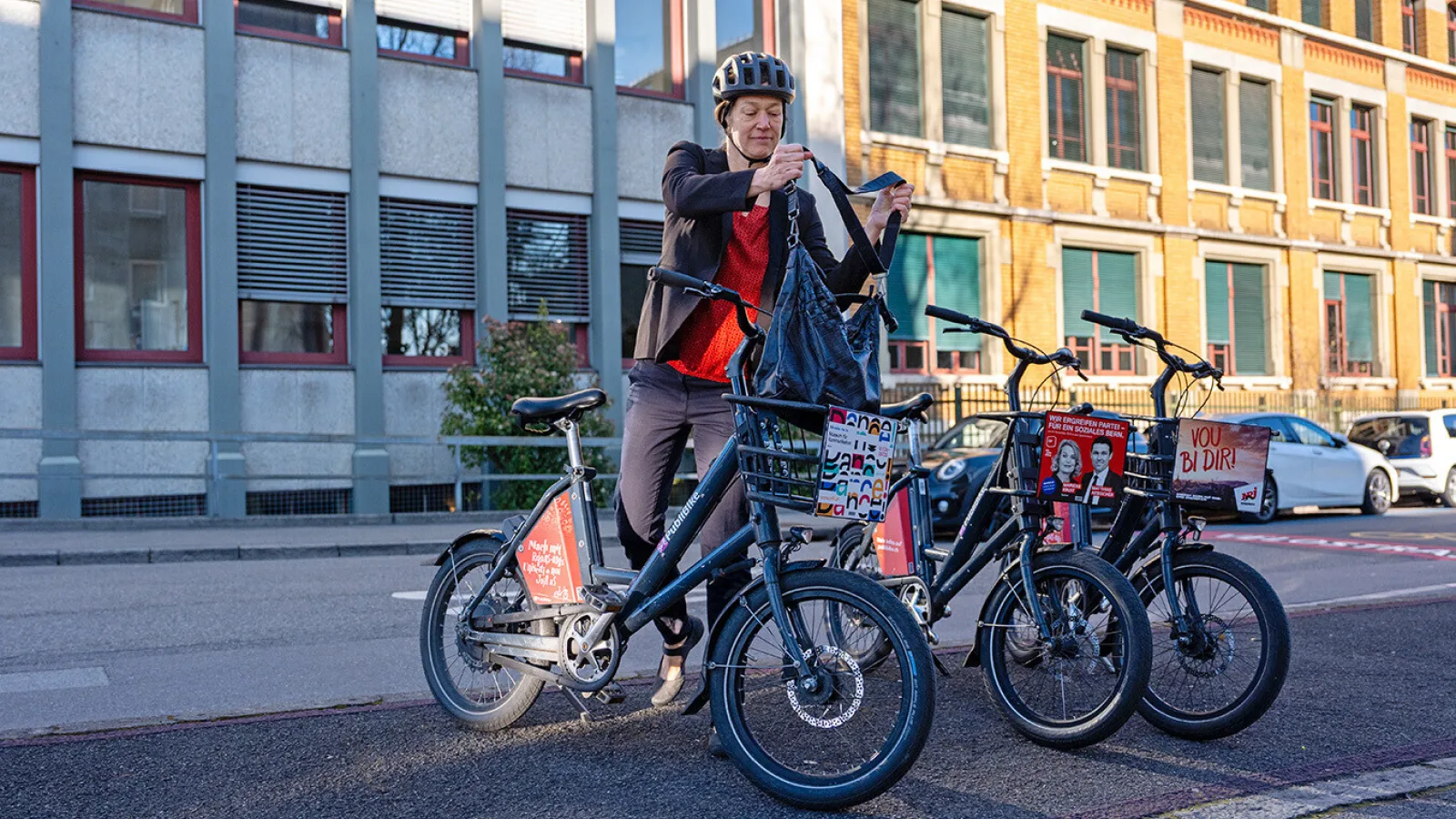 Ciclista con Publibike a Berna