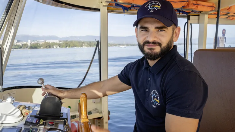 ÖV Porträts Egzon Dauti Foto Fabian Lütolf Setrunners ch